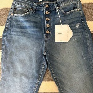 Women’s skinny KanCan jean size 11/29